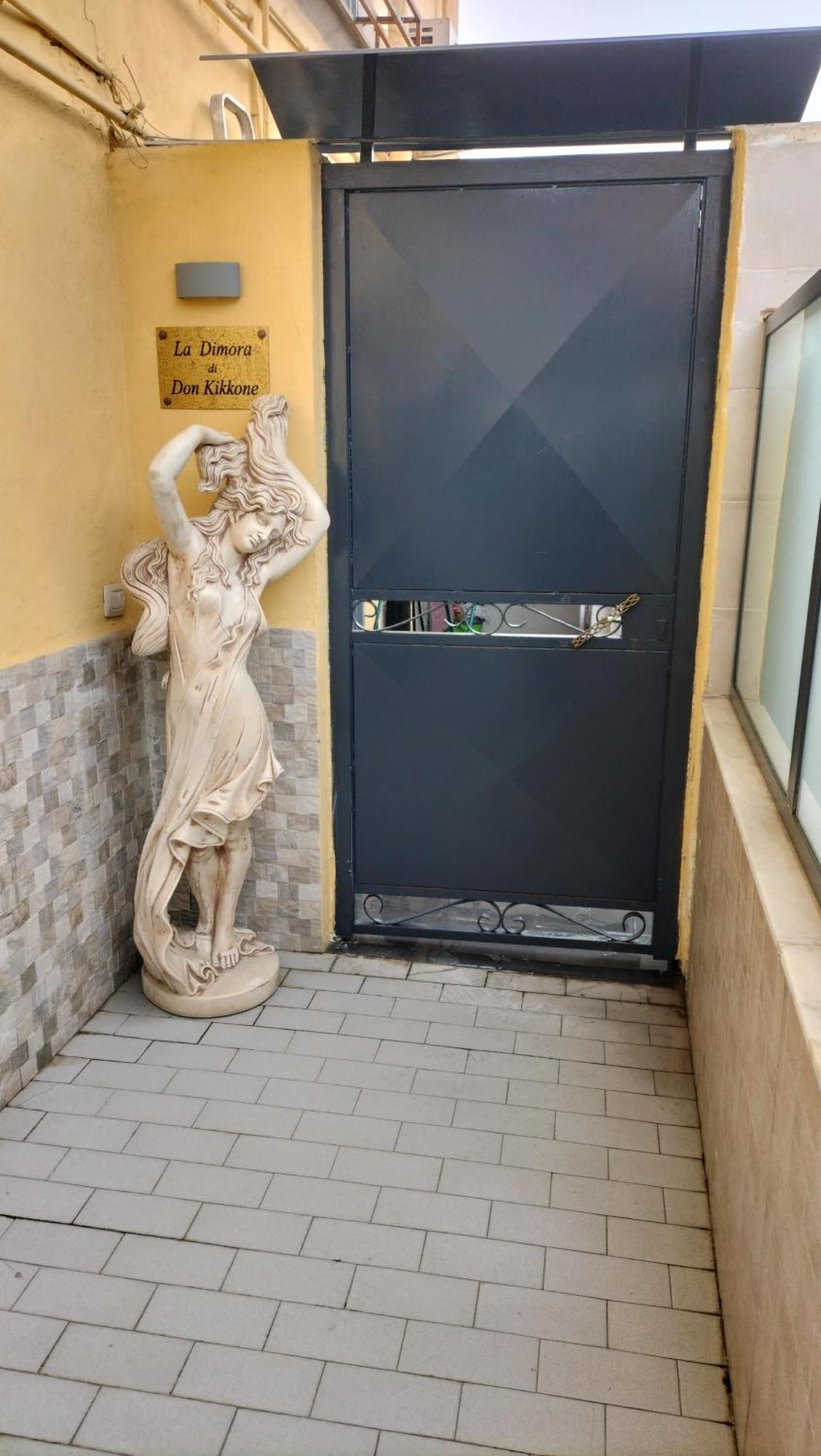 Ferienwohnung Dimora Di Don Kikkone Neapel Exterior foto